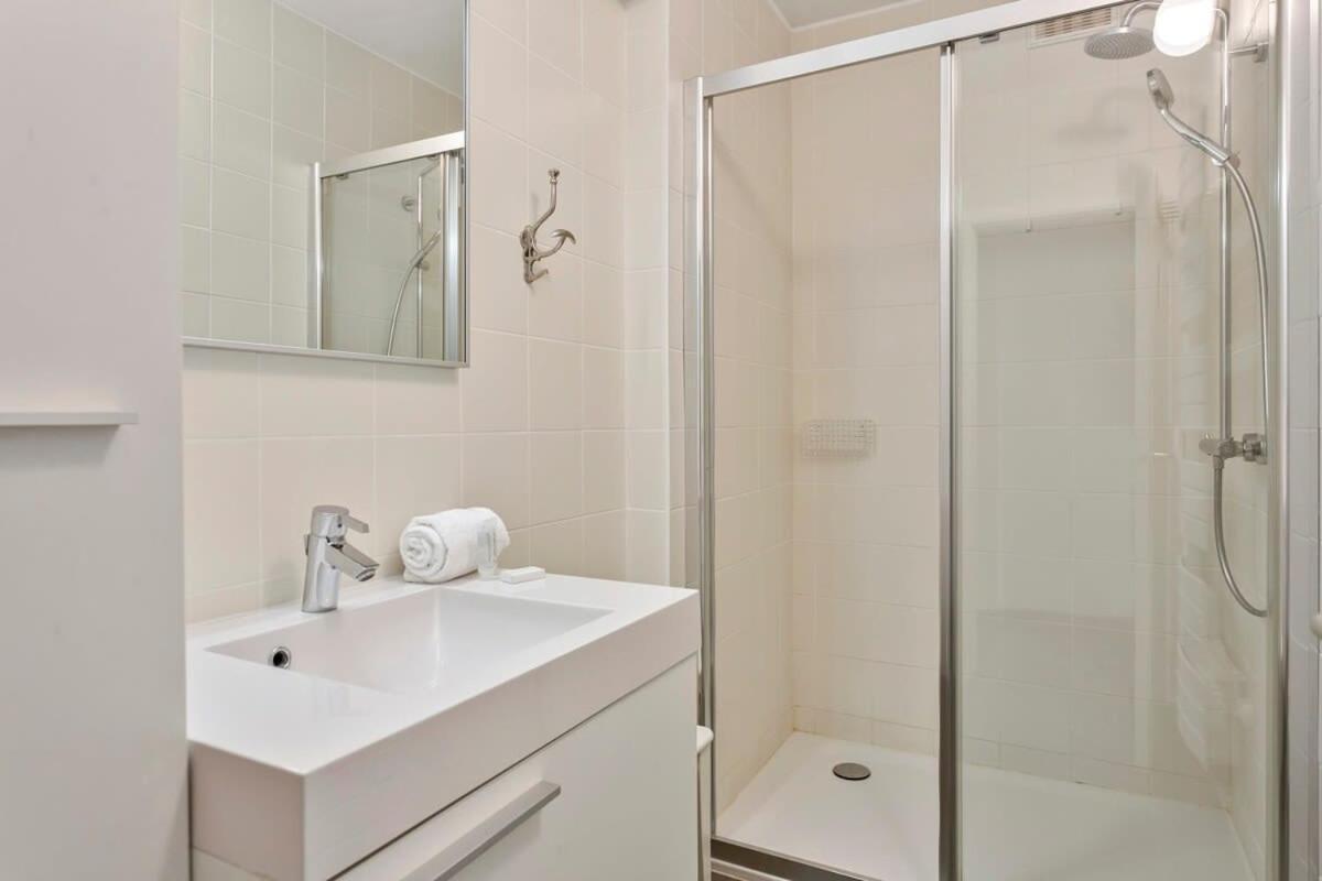 Huswell - Lovely Family Apartment 50 Meters From The Sea デ ハーン エクステリア 写真